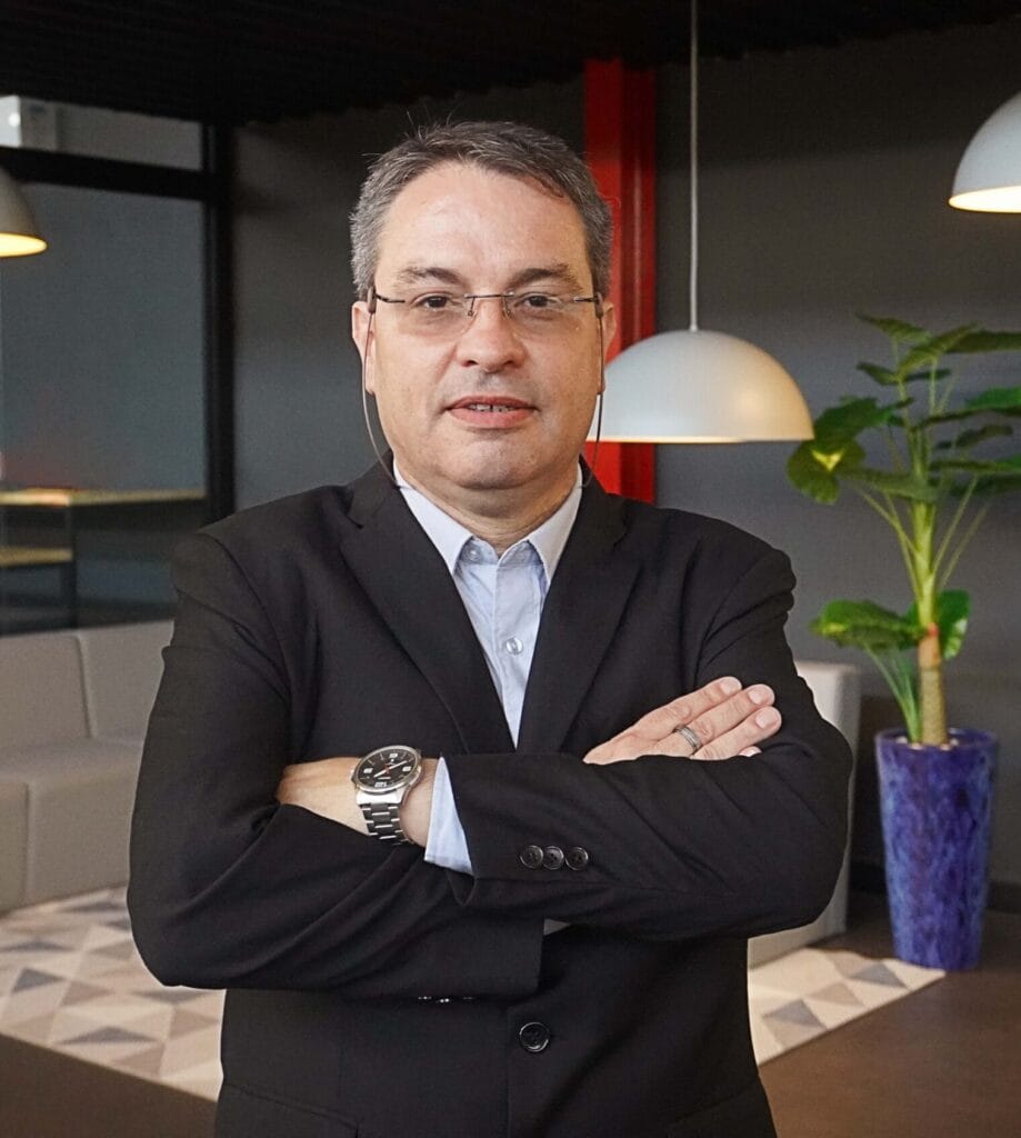 Prof. Dr. Emerson Mainardes é o novo Diretor Acadêmico da Fucape
