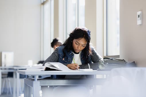 EDITAL FUCAPE 08/2022 - Bolsas de Estudos Étnico-Raciais para cursos de MBA