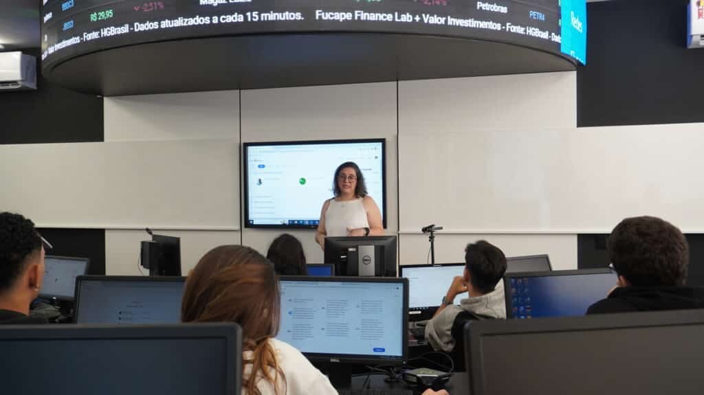 Fucape e ALTISSIA fecham parceria para oferecer curso de idiomas gratuito aos Fucapeanos
