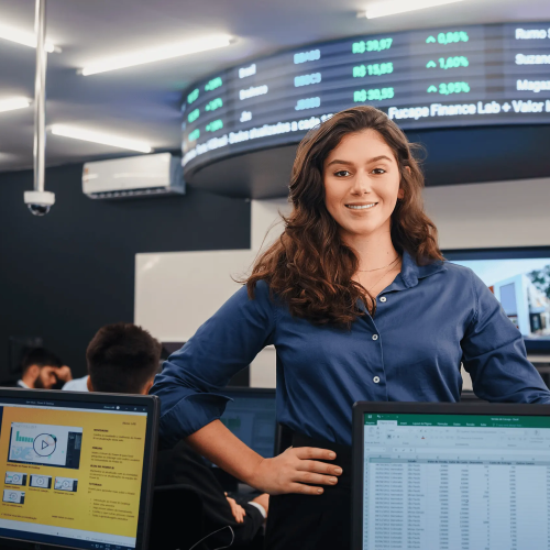 Curso de Economia - Graduação - Faculdade - Fucape