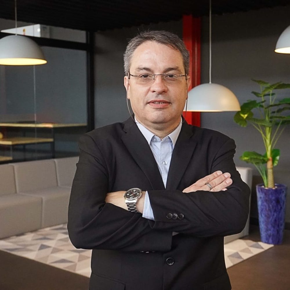 Artigos do Prof. Dr. Emerson Mainardes alcançam marca de mais de 5 mil citações